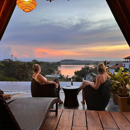 Sundown Lake Hotel & Spa Habarana Exterior foto